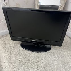 Samsung 19-inch HDTV