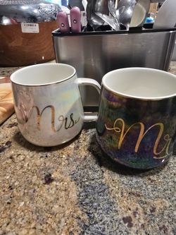 Mr And Mrs Mugs
