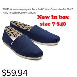 New in box TOMS Womens Alpargata Canvas Loafer Flat 7 Navy $40 cash only pick up only located in east Palmdale 
