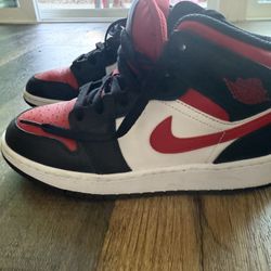 Jordan Retro 1 bred -Red Toe 