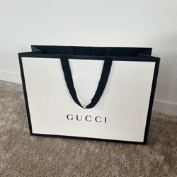 Gucci - 1 Gift bag - Large - 21.5*15.5*7.75 inch - $15