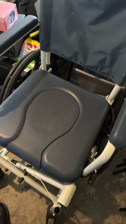Shower chair