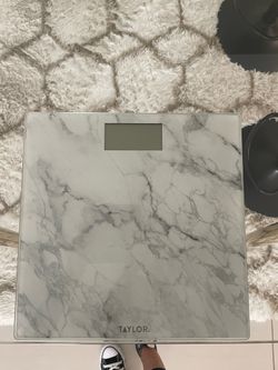 VERY URGENT MOVE OUT SELL NEW SCALE
