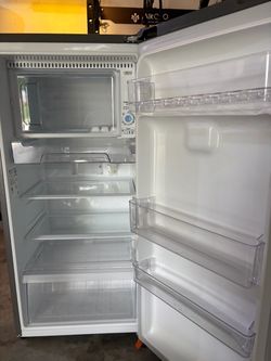 LG Mini Fridge