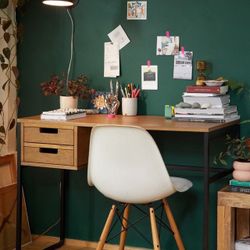 Harvey Desk - Urban Outfitters