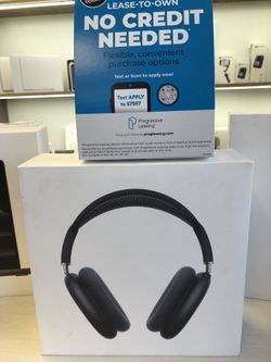 Apple AirPods Max USB-C Connection