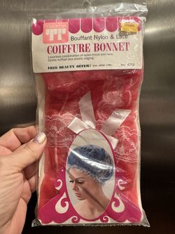 Coiffure bonnett new in package