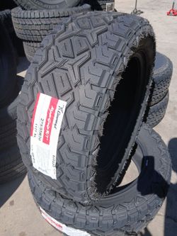 New set of tires 275 55 20 GRIPMAX RT