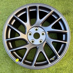 Tesla model 3 rim 18