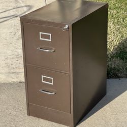 Brown Filing Cabinet + Key