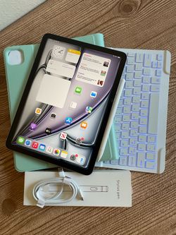 Apple iPad Air 11” M2 chip 128GB (2024 model / Gray) with keyboard and Pencil (100% battery)