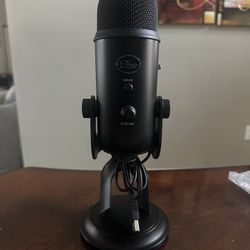 Blue Yeti Microphone (NEED GONE)