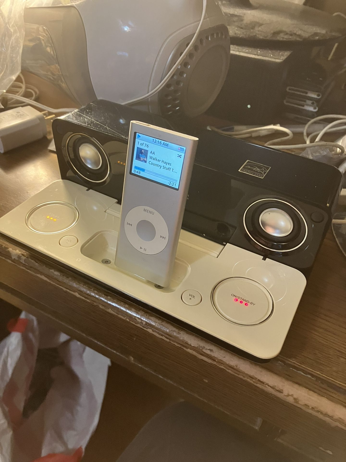 Battery Powered Ipod Dock