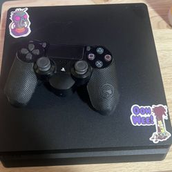 PS4 Slim