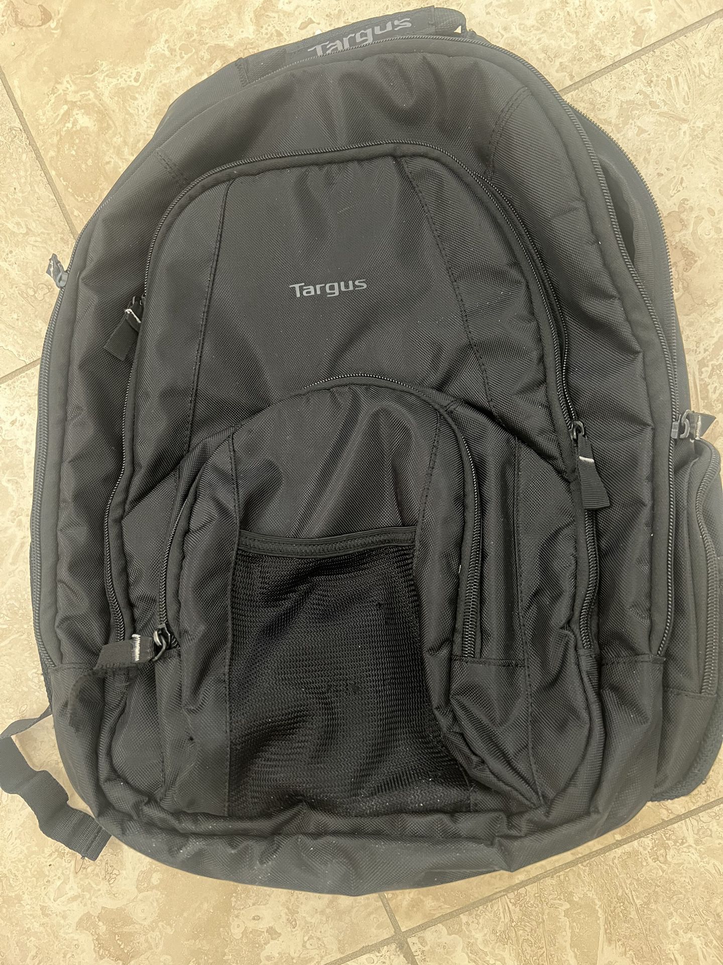 Targus Backpack Like New!