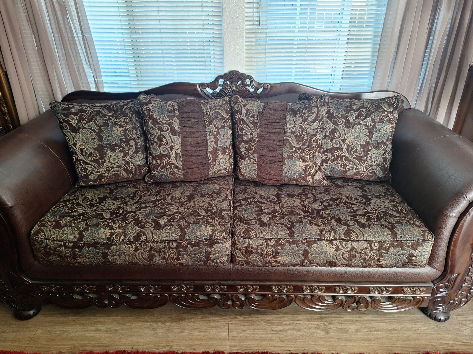 Sofa And Love Seat Set