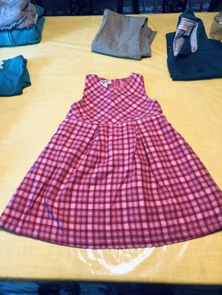 Girl’s cute dress