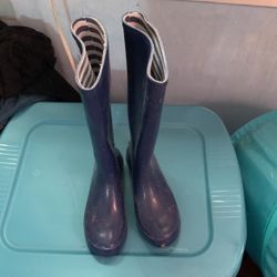 Rain Boot Size 6
