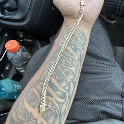 10k Cuban Link Bracelet 