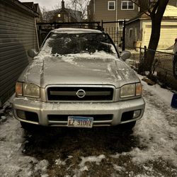 2004 Nissan Pathfinder