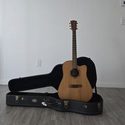 Merida Extrema Alcazaba Guitar with hard case