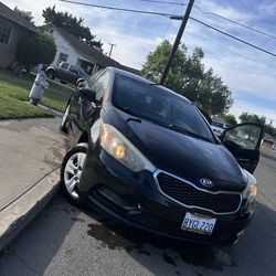 2016 KIA Forte