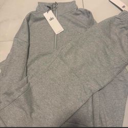 Grey full alo set quarter zip size M