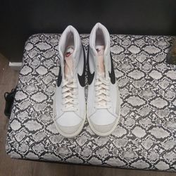 Nike Blazer Mid '77 Vintage snakers