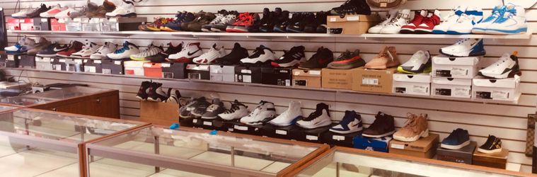 SUPER SALE NIKE , JORDAN, ADIDAS YEEZY, REEBOK.