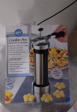 Wilton Cookie Pro Stainless Steel Aluminum Manual Press 10 Shape 2104-4002