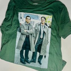 Small green The Office tshirt 