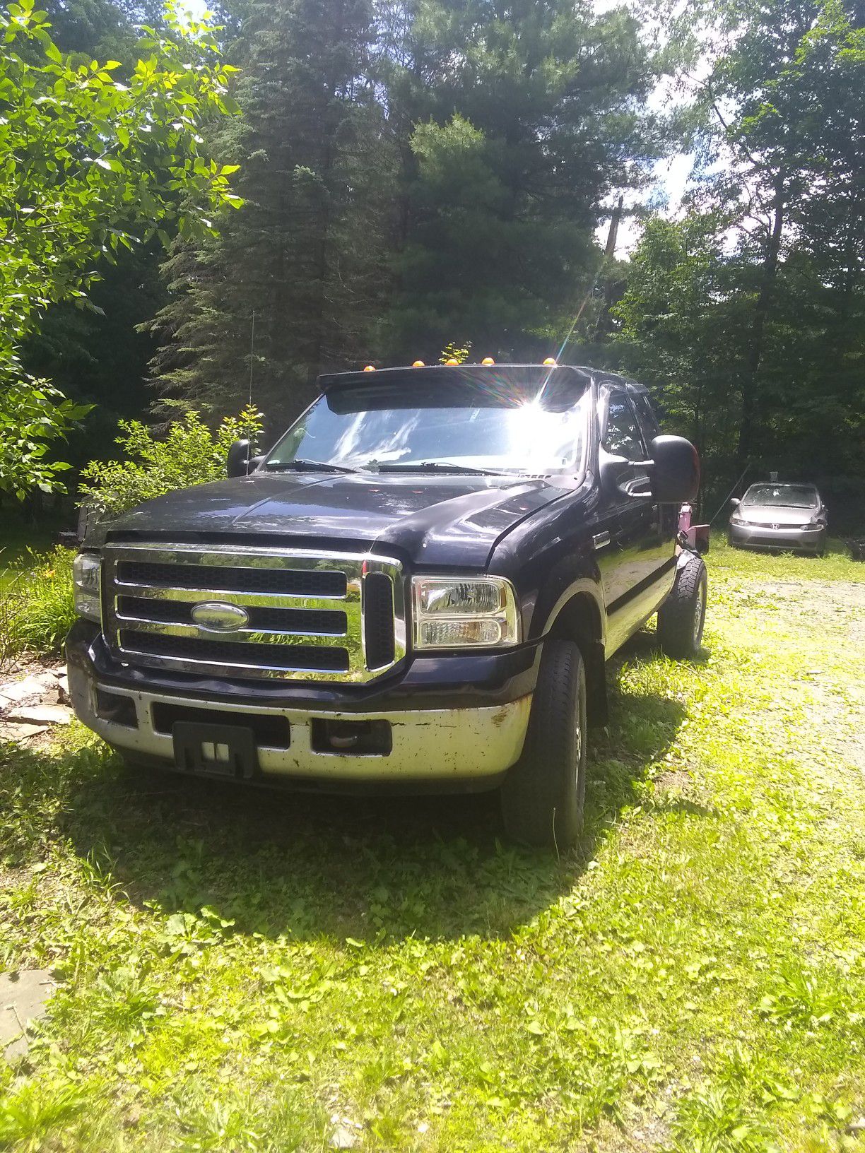 Trade ? Only 83k miles 5 . 4 won't start ....05 ford f 350 extended cab