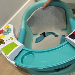 Baby Music Discovery Booster Seat