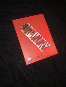 Stray Kids mini album: Oddinary Mask Off Version