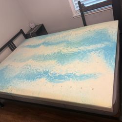 Full Size Bed With Frame, Mattress And Topper 