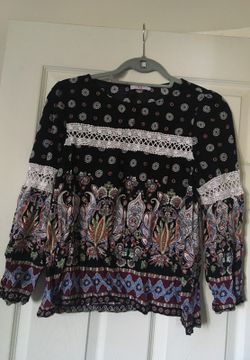 Women’s Printed Top