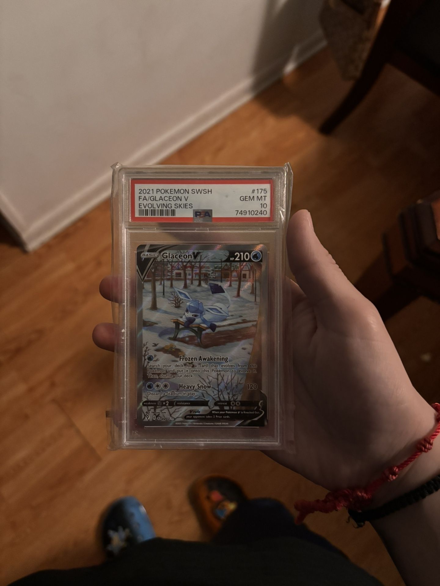 PSA 10 Glaceon V