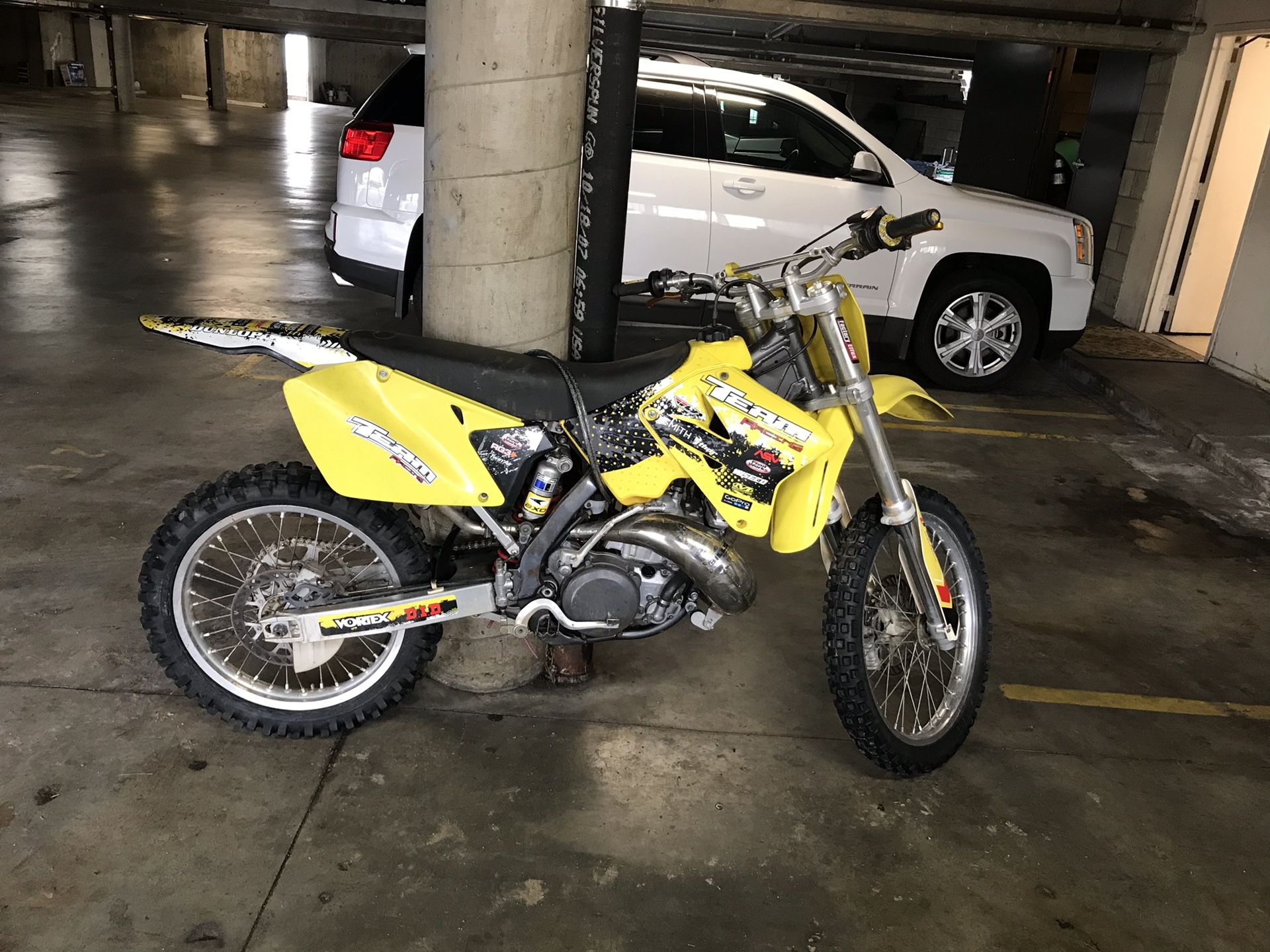 Suzuki rm(contact info removed) dirtbike 1 Owner