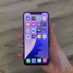 iPhone XS Max 256GB White Unlocked