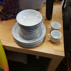 Dish Set 