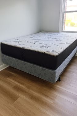 Queen Mattress • Box Spring • Bed Frame (Rails)  📦  🚚 Same Day Delivery