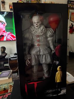 Pennywise 18 inch Neca Figure