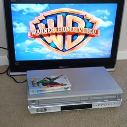 VCR VHS Home Video Tape Player Combo DVD Player