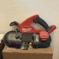 Milwaukee Bandsaw 