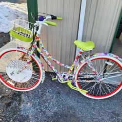 Alice+Olivia City Cruiser Bicycle - Limited Edition 28" Cruiser 