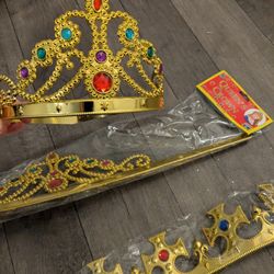 3 Plastic dress up queen and king crowns