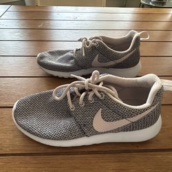 Nike Roshe Running Shoes 