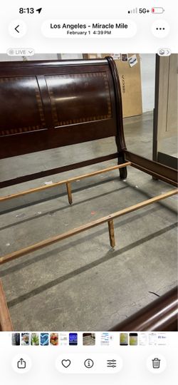 Queen frame bed