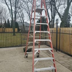 Werner 8 Step Ladder Overall Height 114 1/4 when assembled Aluminum Step Fiberglass Rolling 10 FOOT Side Platform