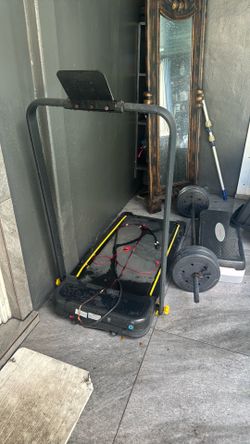 Foldable treadmill